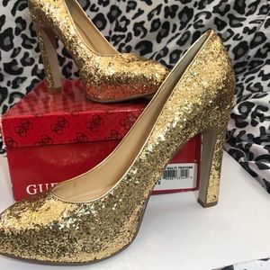 Guess 5” “Shaney” Gold Glitter Heels